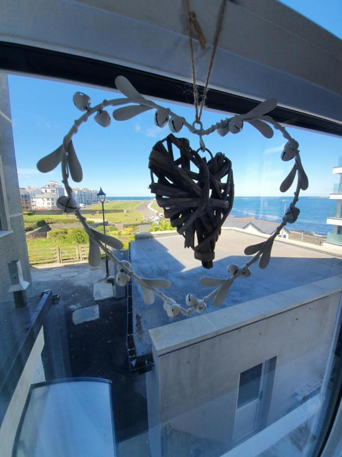 Atlantic Views Middle Floor Apartment Portrush Exterior photo