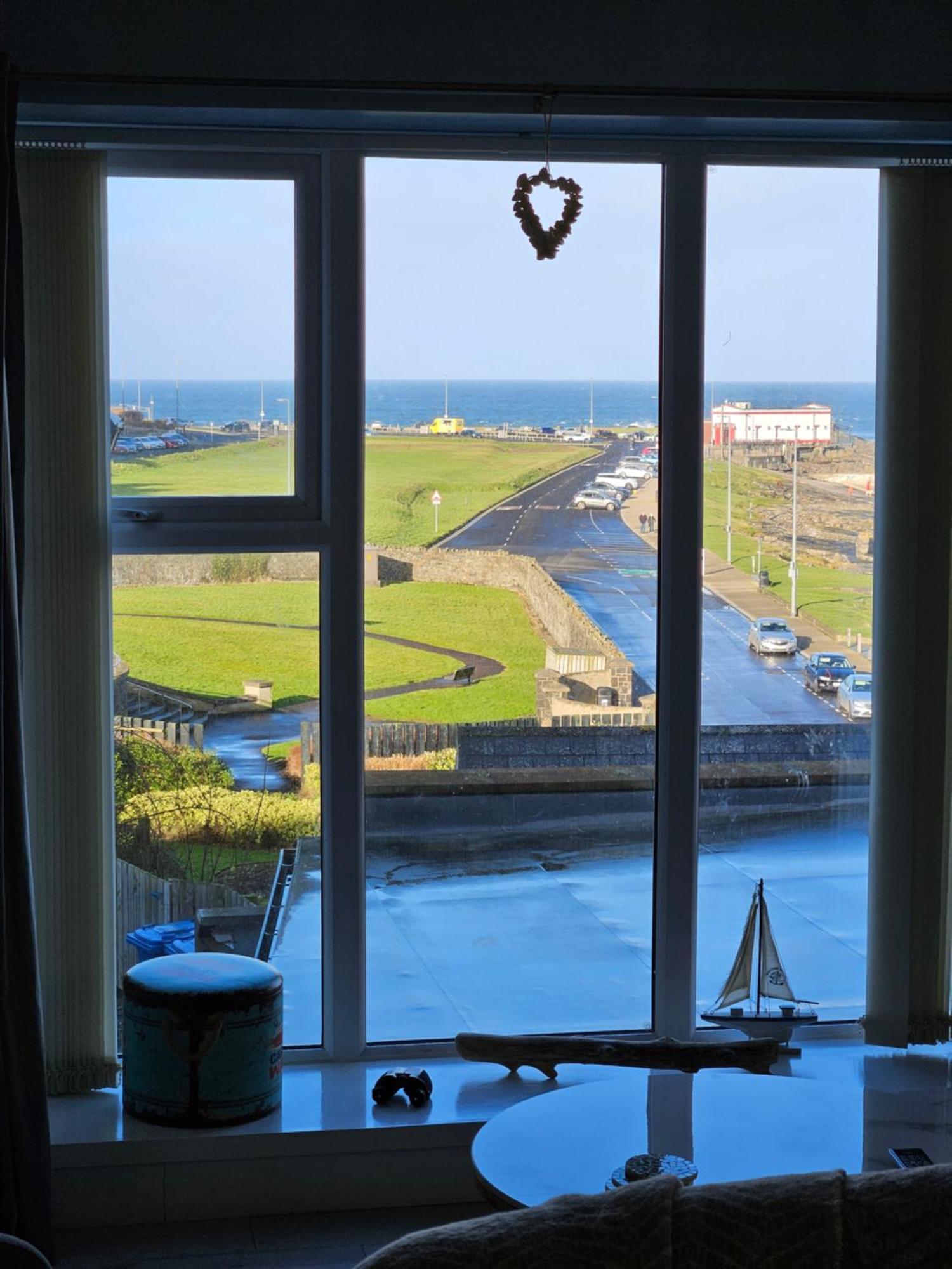 Atlantic Views Middle Floor Apartment Portrush Exterior photo
